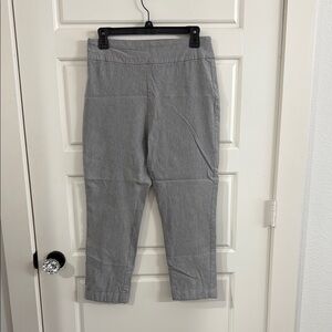 Gray Cropped Pants